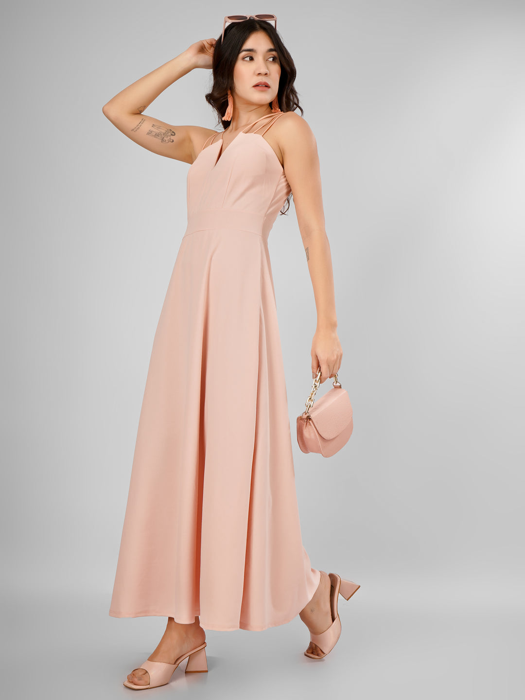 TRIO SRAPPY FLARE MAXI DRESS