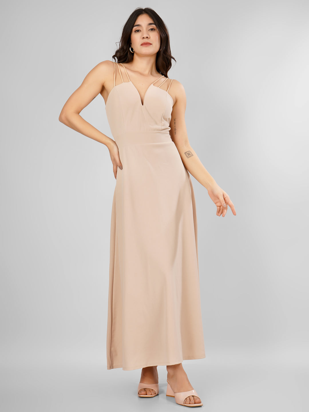 TRIO SRAPPY FLARE MAXI DRESS