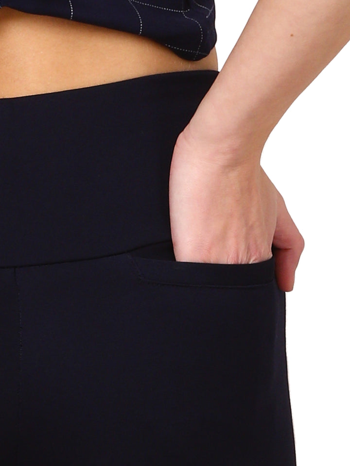 Classic Black High-Waist Jeggings